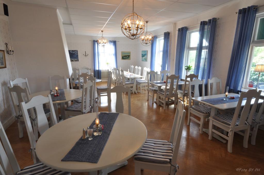 Pensionat Praestgarden Töreboda Kültér fotó