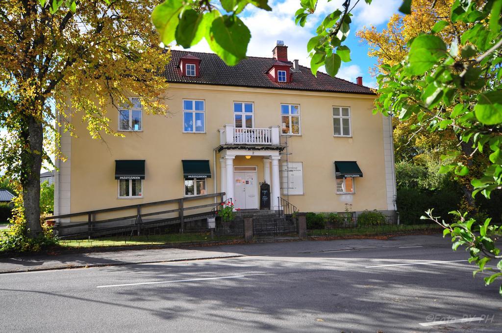 Pensionat Praestgarden Töreboda Kültér fotó